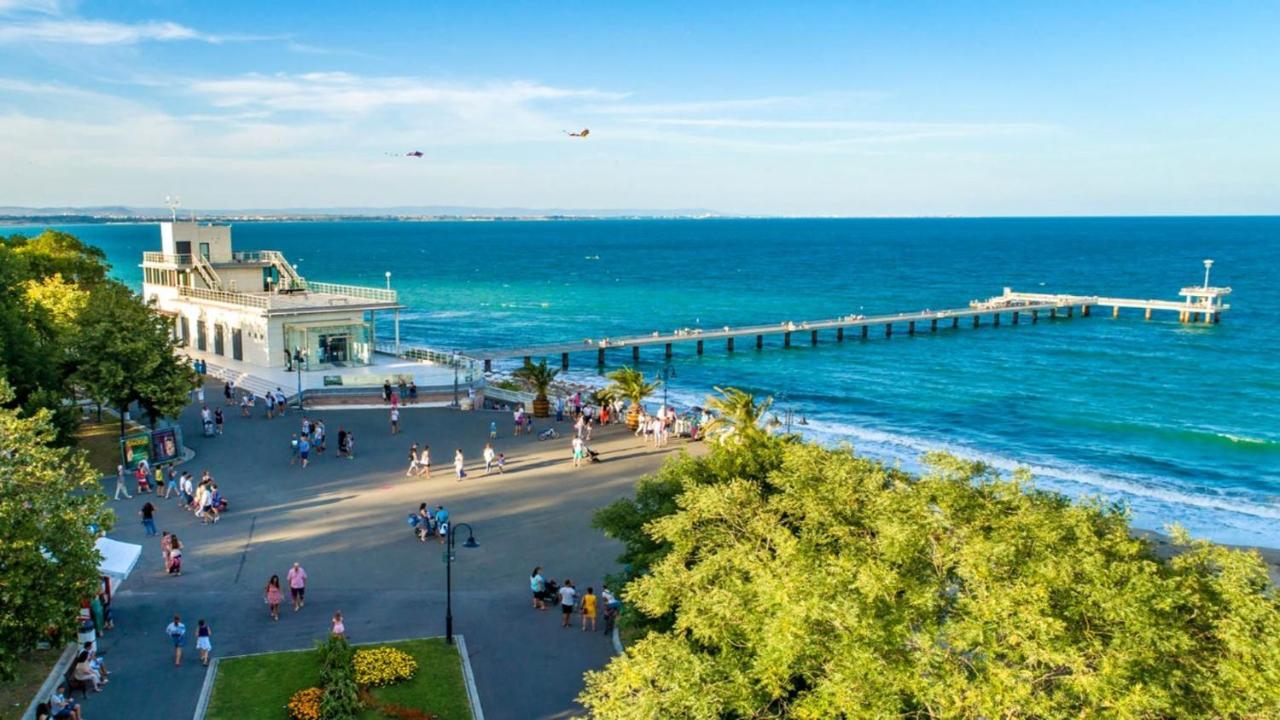 Great Apartment Near The Sea,Central Place! Burgas Esterno foto